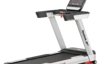 Tapis de course Reebok SL8.0 avec écran digital, support tablette et système d’amorti SubLite, modèle robuste conçu pour les entraînements intensifs à domicile.