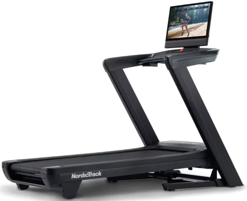 Tapis de course NordicTrack Commercial 2450 avec écran tactile 24 pouces et design pliable SpaceSaver